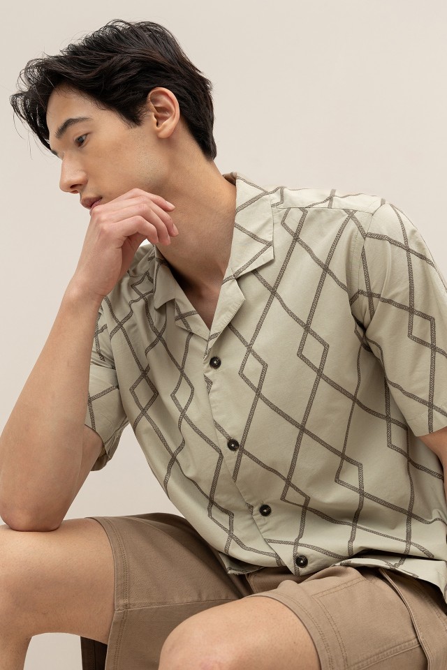 Camisa Relaxada Bordada