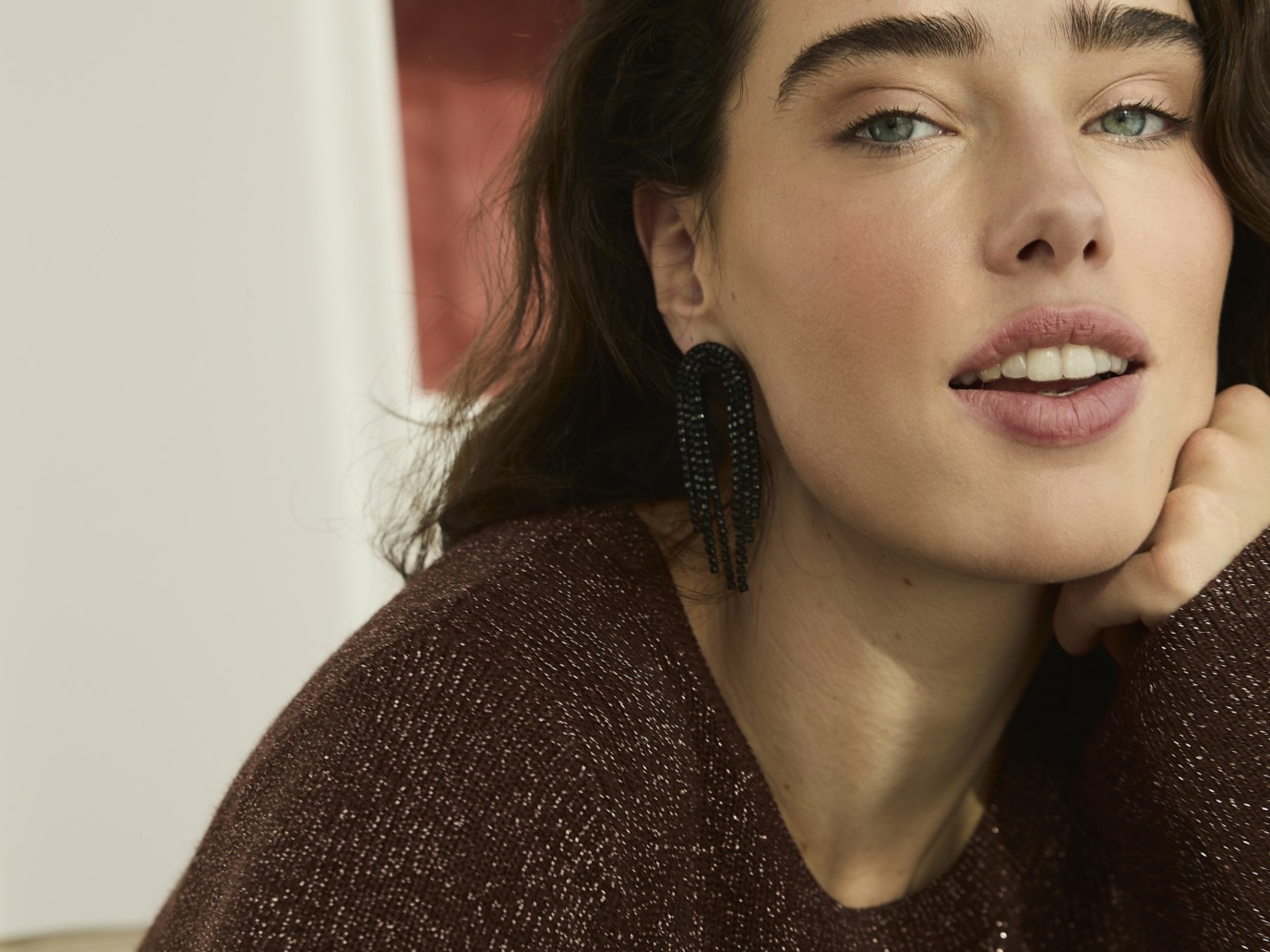 Pendientes negros con flecos Pendientes negros con flecos