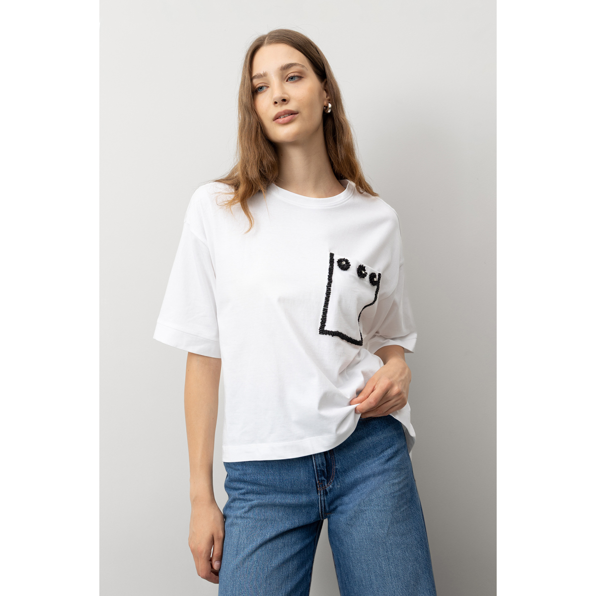 0401~Embroidered Oversized T-shirt
